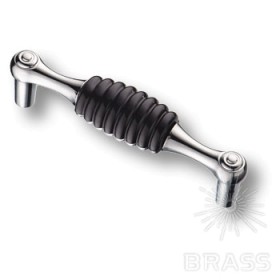 323096MP02ST04 Ручка скоба современная классика с черной вставкой глянцевый хром 96 мм 323096MP02ST04 Ручка скоба современная классика с черной вставкой глянцевый хром 96 мм