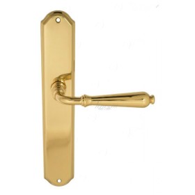 Дверная ручка Venezia CLASSIC на планке PL02 полированная латунь