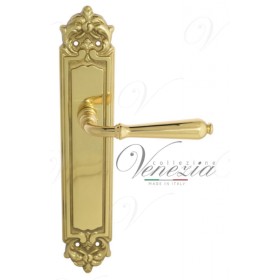 Дверная ручка Venezia CLASSIC на планке PL96 полированная латунь