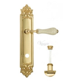 Дверная ручка Venezia COLOSSEO белая керамика паутинка WC на планке PL96 полированная латунь Дверная ручка Venezia COLOSSEO белая керамика паутинка WC на планке PL96 полированная латунь