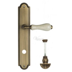 Дверная ручка Venezia COLOSSEO белая керамика паутинка WC-4 на планке PL98 матовая бронза Дверная ручка Venezia COLOSSEO белая керамика паутинка WC-4 на планке PL98 матовая бронза