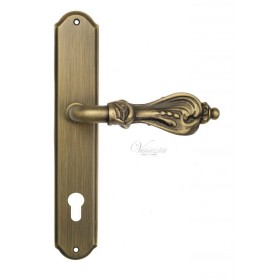 Дверная ручка Venezia FLORENCE CYL на планке PL02 матовая бронза Дверная ручка Venezia FLORENCE CYL на планке PL02 матовая бронза