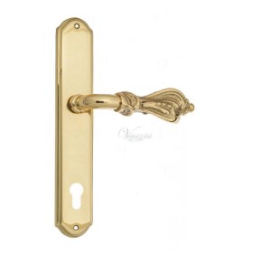 Дверная ручка Venezia FLORENCE CYL на планке PL02 полированная латунь Дверная ручка Venezia FLORENCE CYL на планке PL02 полированная латунь