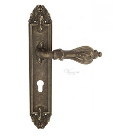 Дверная ручка Venezia FLORENCE CYL на планке PL90 античная бронза Дверная ручка Venezia FLORENCE CYL на планке PL90 античная бронза