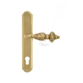 Дверная ручка Venezia LUCRECIA CYL на планке PL02 полированная латунь