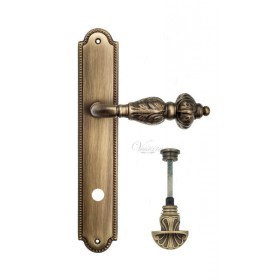 Дверная ручка Venezia LUCRECIA WC-4 на планке PL98 матовая бронза Дверная ручка Venezia LUCRECIA WC-4 на планке PL98 матовая бронза