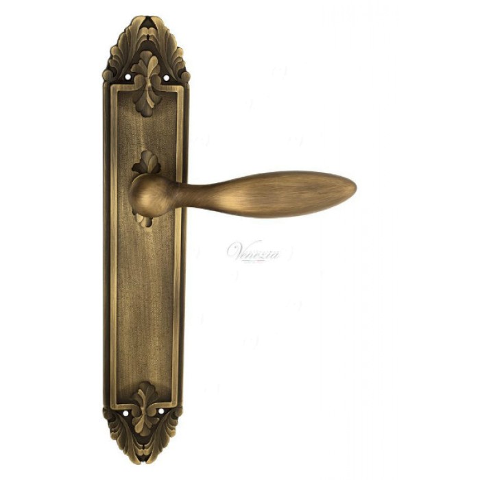 Дверная ручка Venezia MAGGIORE на планке PL90 матовая бронза