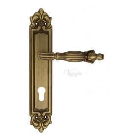 Дверная ручка Venezia OLIMPIO CYL на планке PL96 матовая бронза Дверная ручка Venezia OLIMPIO CYL на планке PL96 матовая бронза