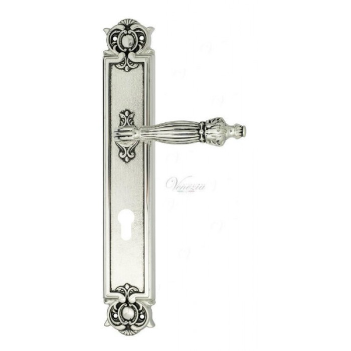 Дверная ручка Venezia OLIMPIO CYL на планке PL97 натуральное серебро + черный