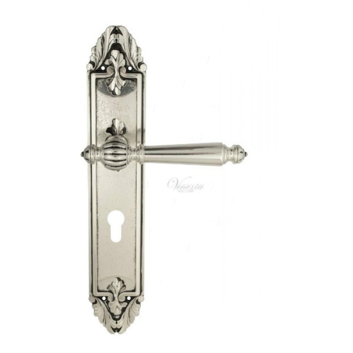 Дверная ручка Venezia PELLESTRINA CYL на планке PL90 натуральное серебро + черный