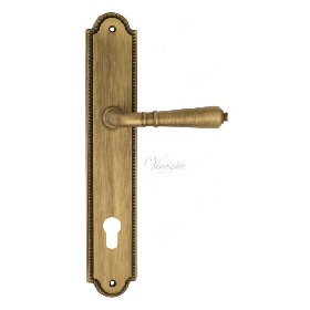 Дверная ручка Venezia VIGNOLE CYL на планке PL98 матовая бронза Дверная ручка Venezia VIGNOLE CYL на планке PL98 матовая бронза