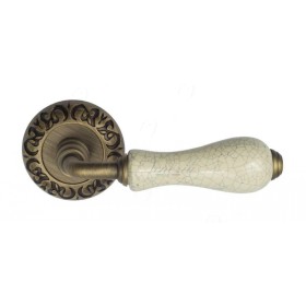 Дверная ручка Venezia COLOSSEO белая керамика паутинка D4 матовая бронза Дверная ручка Venezia COLOSSEO белая керамика паутинка D4 матовая бронза