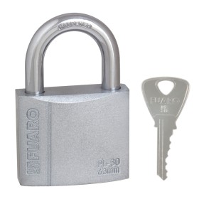 Замок Fuaro (Фуаро) навесной PL-PROTEC-3063 3key (PL-3063) англ. /блистер Замок Fuaro (Фуаро) навесной PL-PROTEC-3063 3key (PL-3063) англ. /блистер