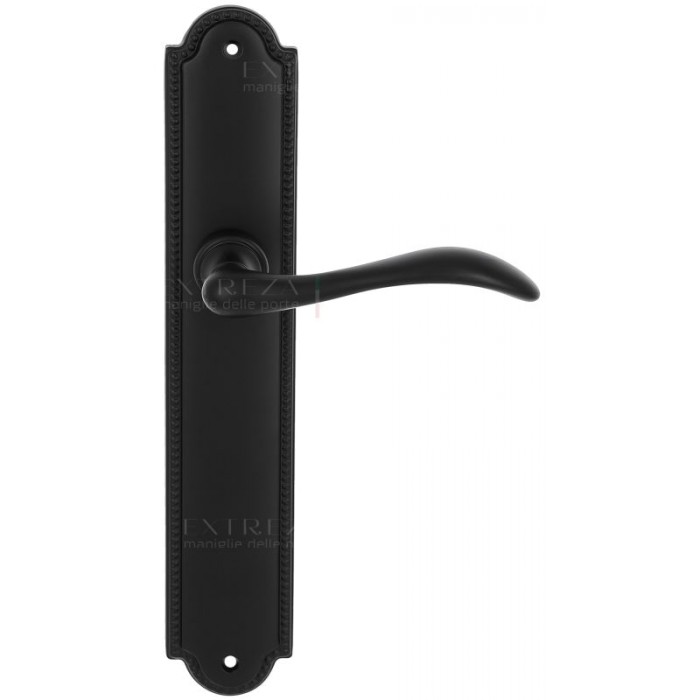 Дверная ручка Extreza AGATA (Агата) 310 на планке PL03 черный матовый F22