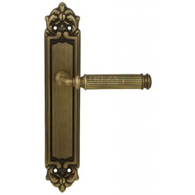 Дверная ручка Extreza BENITO (Бенито) 307 на планке PL02 матовая бронза F03