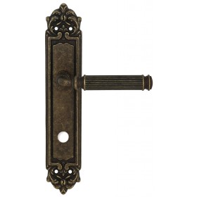 Дверная ручка Extreza BENITO (Бенито) 307 на планке PL02 античная бронза F23