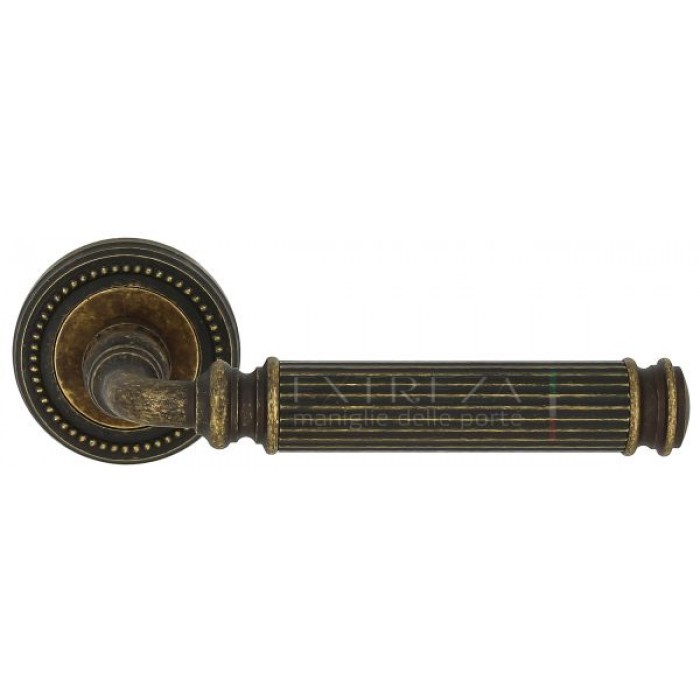 Дверная ручка Extreza BENITO (Бенито) 307 на розетке R03 античная бронза F23