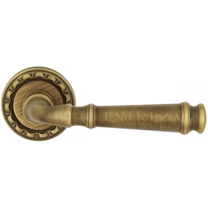 Дверная ручка Extreza BONO (Боно) 328 на розетке R02 матовая бронза F03