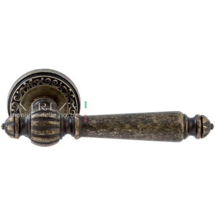 Дверная ручка Extreza DANIEL (Даниел) 308 на розетке R06 античная бронза F23