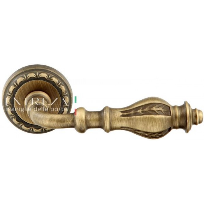 Дверная ручка Extreza EVITA (Эвита) 301 на розетке R02 матовая бронза F03