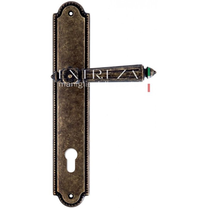 Дверная ручка Extreza LEON (Леон) 303 на планке PL03 CYL античная бронза F23