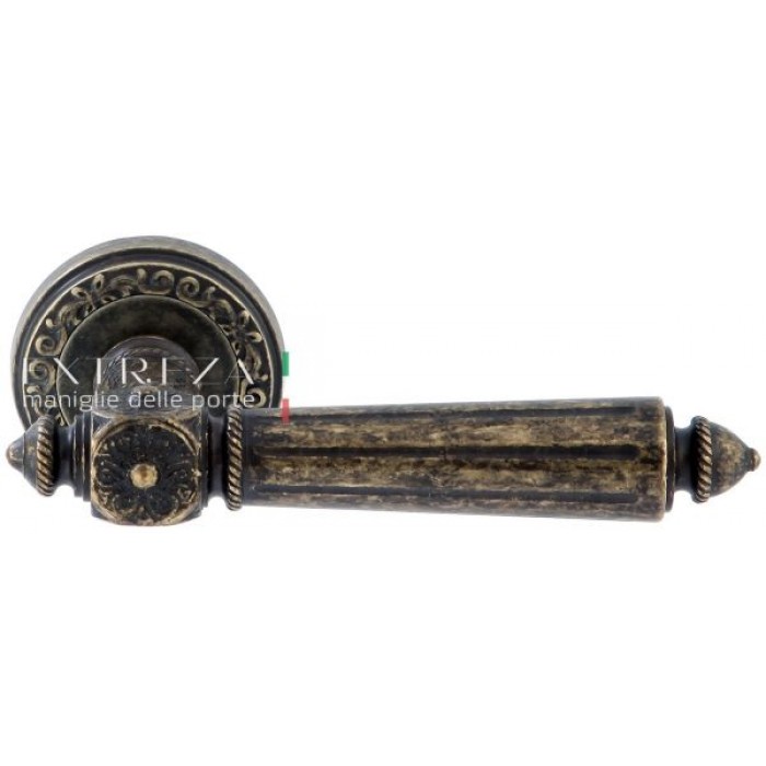 Дверная ручка Extreza LEON (Леон) 303 на розетке R06 античная бронза F23