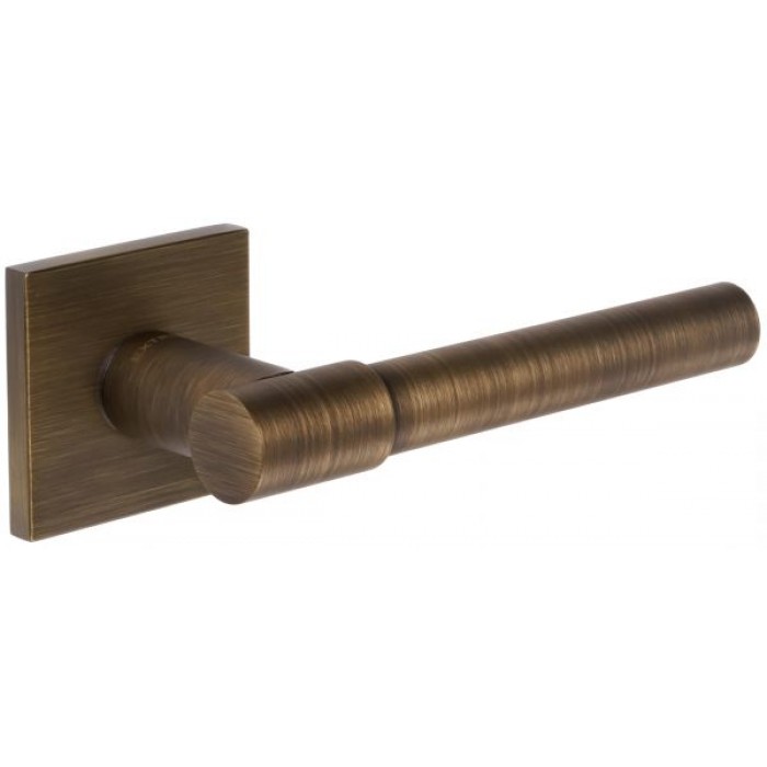 Дверная ручка Extreza Hi-tech Slim NUVO 125 на квадратной розетке R15 матовая бронза F03