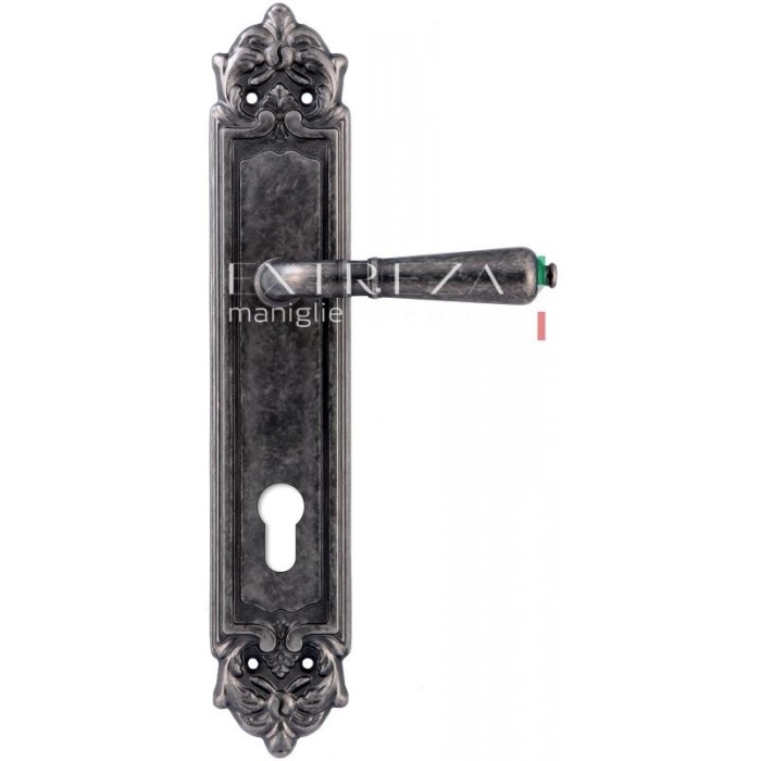 Дверная ручка Extreza PETRA (Петра) 304 на планке PL02 CYL античное серебро F45