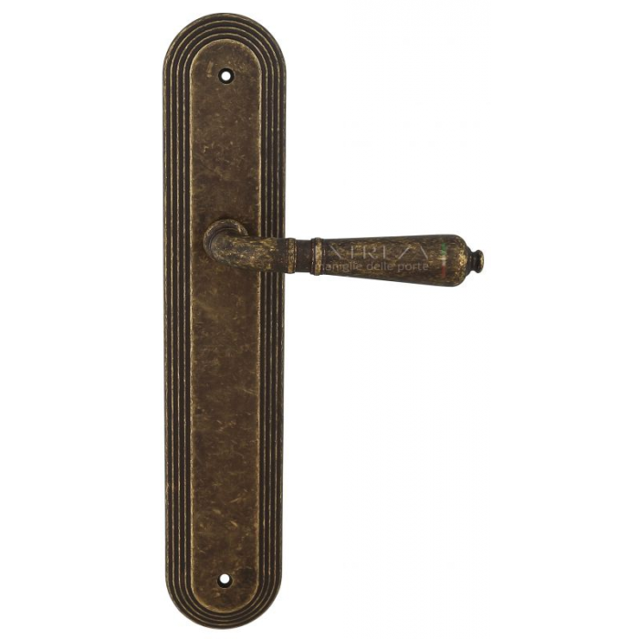 Дверная ручка Extreza PETRA (Петра) 304 на планке PL05 античная бронза F23