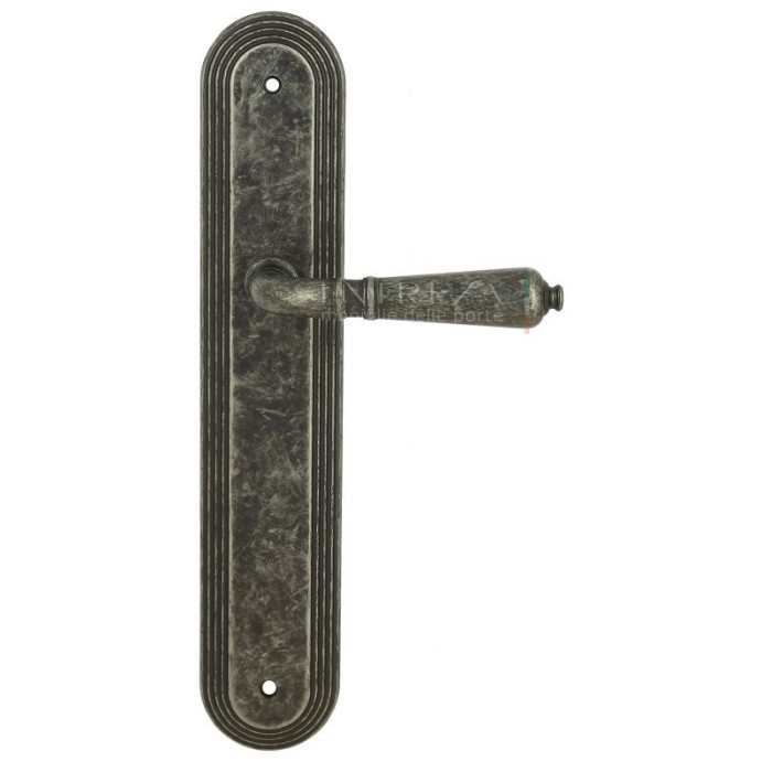 Дверная ручка Extreza PETRA (Петра) 304 на планке PL05 античное серебро F45