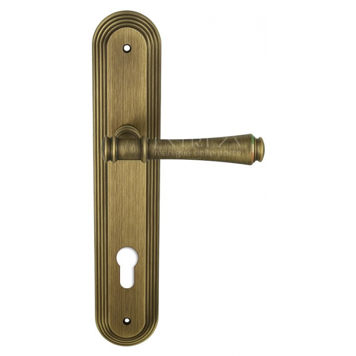 Дверная ручка Extreza PIERO (Пиеро) 326 на планке PL05 CYL матовая бронза F03