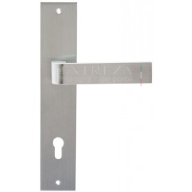Дверная ручка Extreza Hi-Tech SOUND (Саунд) 106 на планке PL11 матовый хром F05