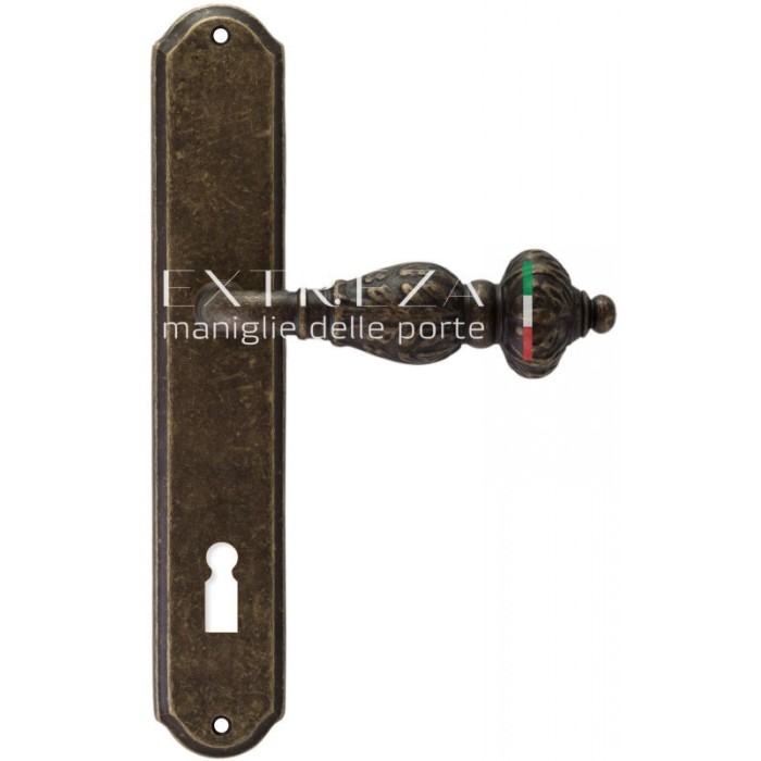 Дверная ручка Extreza TESLA (Тесла) 315 на планке PL01 KEY античная бронза F23