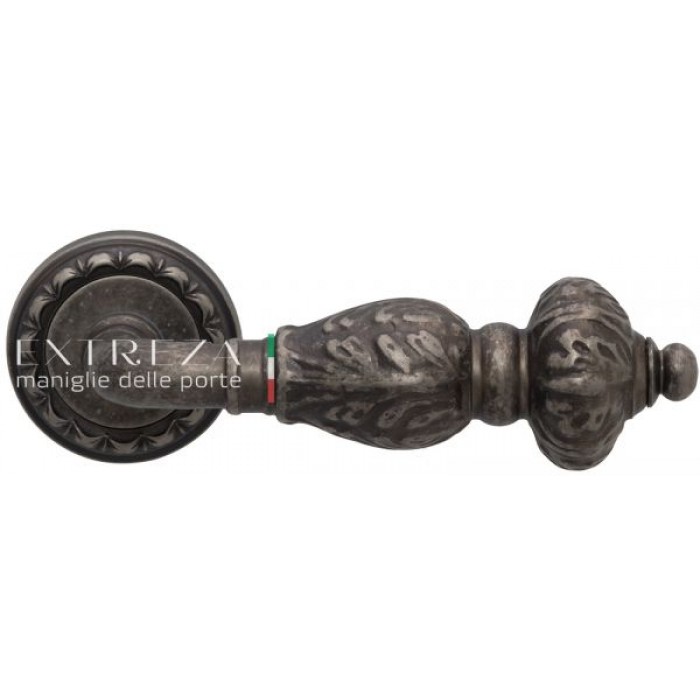 Дверная ручка Extreza TESLA (Тесла) 315 R02 античное серебро F45