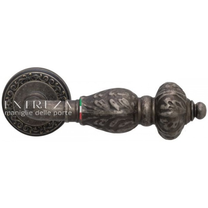 Дверная ручка Extreza TESLA 315 R06 античное серебро F45