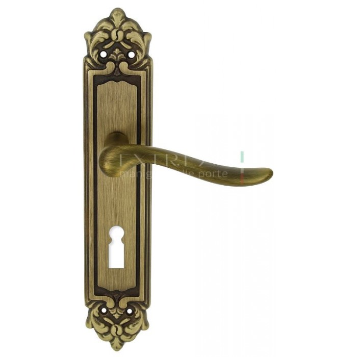 Дверная ручка Extreza TOLEDO (Толедо) 323 на планке PL02 KEY матовая бронза F03