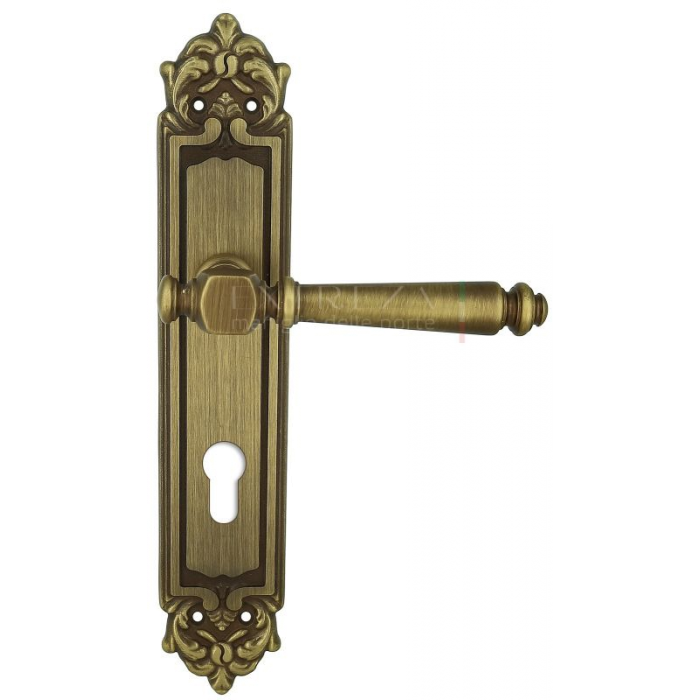 Дверная ручка Extreza VERONIKA (Вероника) 325 на планке PL02 CYL матовая бронза F03