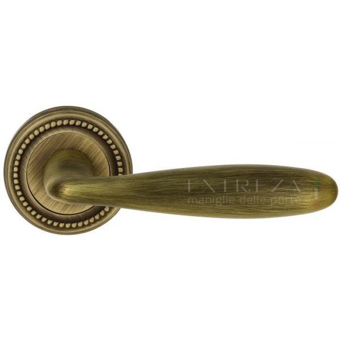Дверная ручка Extreza VIGO (Виго) 324 на розетке R03 матовая бронза F03