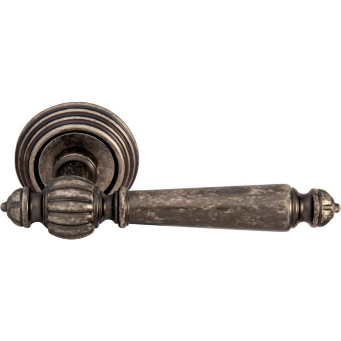 Дверная ручка на розетке Melodia 235P Mirella Античное серебро