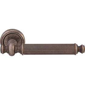 Дверная ручка на розетке 353V Regina Античное серебро