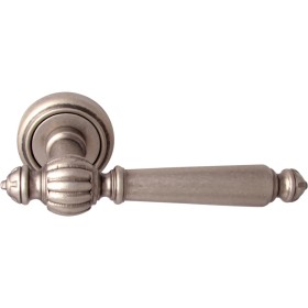 Дверная ручка на розетке 235V Mirella Матовое серебро