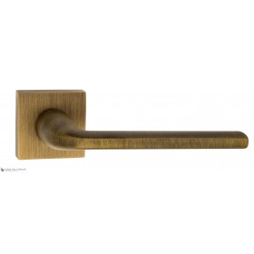 Дверная ручка на квадратном основании Fratelli Cattini LINEA 8-BY матовая бронза