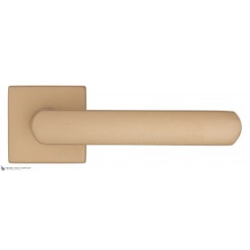 Дверная ручка на квадратном основании Fratelli Cattini NEVADA 8FS-KD золото крайола